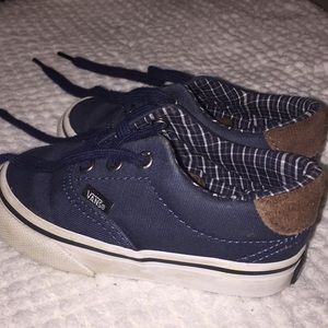 Toddler 5 Vans sneakers navy blue